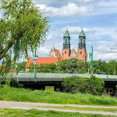 Chwaliszewo Elegant With Balcony In By Renters
